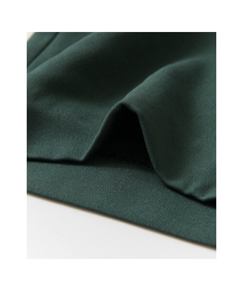 KBF（ケイビーエフ）の「BIGタックパンツ（パンツ・レディース・IVORY/D.GREEN/BLACK・36/38）」の16枚目の写真