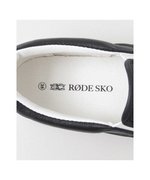 RODE SKO(ロデスコ)の「EBE クラシックスリッポン(シューズ・レディース・SNAKE/BLACK/WHITE・36/37/38)」の17枚目の写真