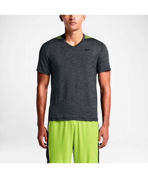 NIKE（ナイキ）の「ナイキ アルティメイト ドライ Vネック メンズ