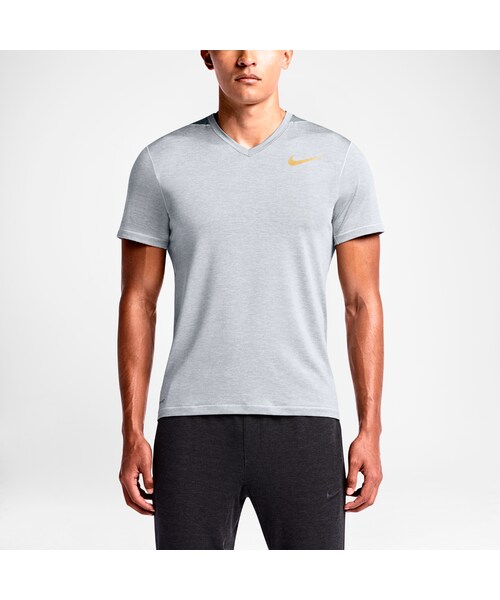 NIKE（ナイキ）の「ナイキ アルティメイト ドライ Vネック