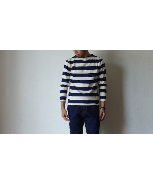 SAINT JAMES(セントジェームス)の「【RECOMMEND】SAINTJAMES セントジェームス OUESSANT ウエッソン WIDE BORDER ワイドボーダー ECRU×MARINE 生成り×マリン【正規取り扱い品】(Tシャツ/カットソー・メンズ・その他)」の1枚目の写真