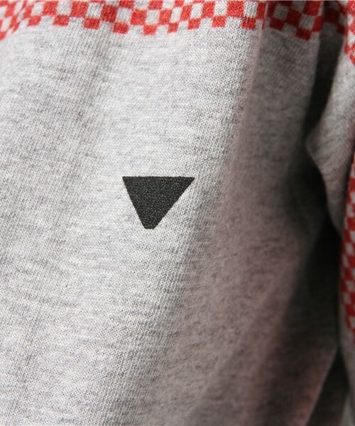 TOGA VIRILIS（トーガ ビリリース）の「TOGA VIRILIS チェックロングTシャツ（Tシャツ/カットソー・メンズ・ブラック/ローズ・46/48）」の10枚目の写真
