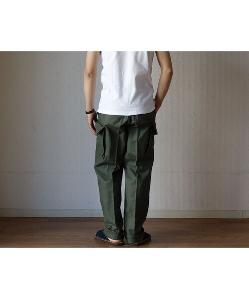 STORES.jp（ストアーズドットジェーピー）の「【完売御礼】DEADSTOCK デッドストック FRENCH AIR FORCE フレンチエアフォース M-70フィールドパンツ OD オリーブドラブ MEN'S メンズ（カーゴパンツ・メンズ・その他）」の3枚目の写真