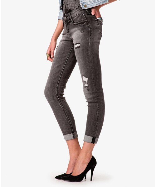 FOREVER 21（フォーエバー トゥエンティーワン）の「FOREVER 21 Distressed Skinny Jeans（デニムパンツ・レディース・Gray/Blue・24/30）」の6枚目の写真