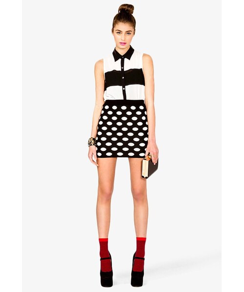 FOREVER 21（フォーエバー トゥエンティーワン）の「FOREVER 21 Polka Dot Bodycon Skirt（スカート・レディース・Black・Small）」の4枚目の写真