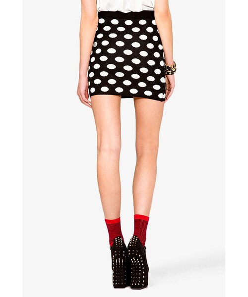 FOREVER 21（フォーエバー トゥエンティーワン）の「FOREVER 21 Polka Dot Bodycon Skirt（スカート・レディース・Black・Small）」の2枚目の写真