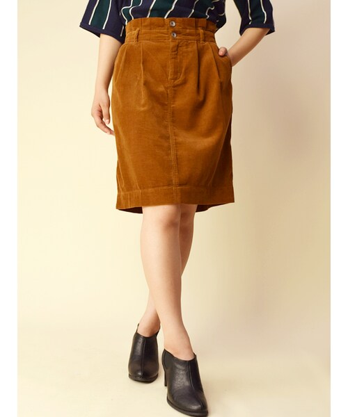 w closet（ダブルクローゼット）の「16Wコーデュロイタックスカート（スカート・レディース・L.グレー/キャメル/D.オレンジ/ブラック・FREE）」の5枚目の写真