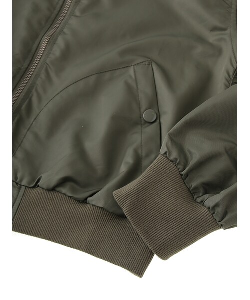 w closet（ダブルクローゼット）の「リバーシブルMA-1（ジャケット/アウター・レディース・カーキ/ブラック・FREE）」の9枚目の写真