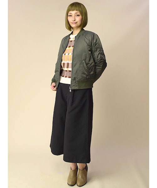 w closet(ダブルクローゼット)の「カルゼガウチョパンツ(パンツ・レディース・マスタード/カーキ/ブラック・FREE)」の13枚目の写真