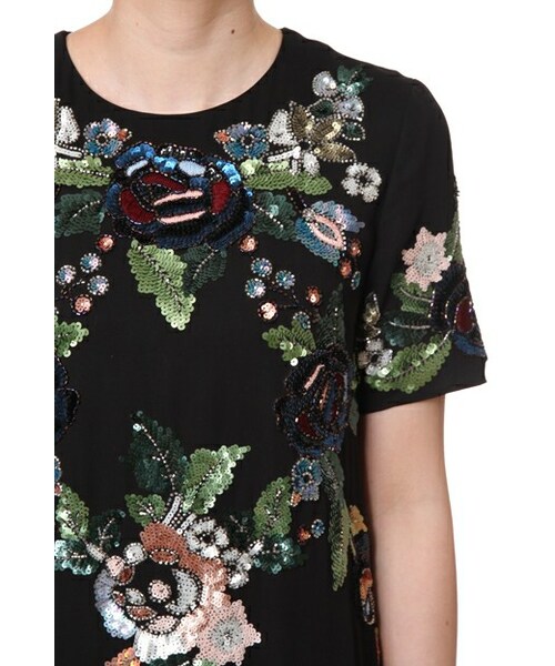 GRACE CONTINENTAL（グレースコンチネンタル）の「マルチフラワー刺繍  