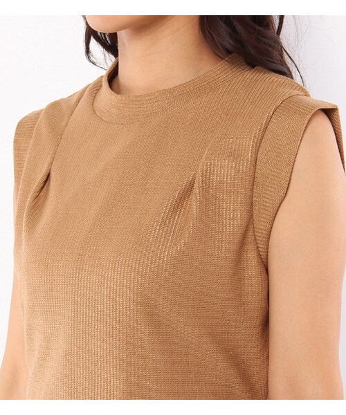 mysty woman（ミスティウーマン）の「裾チュール度違い天竺ノースリーブ（トップス・レディース・オフホワイト/グレー/キャメル/ブラック）」の7枚目の写真