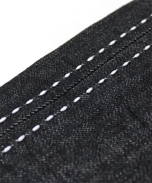 RNA（アールエヌエー）の「サドルステッチテーパードパンツ（パンツ・レディース・ブラックデニム/ブルーデニム・S/M）」の12枚目の写真