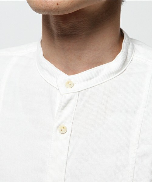 Johnbull Private labo（ジョンブルプライベートラボ）の「バンドカラーシャツ（シャツ/ブラウス・メンズ・ホワイト/インディゴブルー・SMALL/MEDIUM/LARGE）」の6枚目の写真