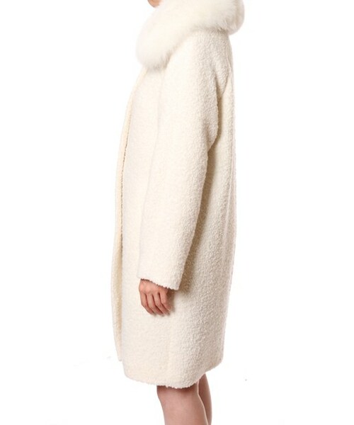 GRACE CONTINENTAL（グレースコンチネンタル）の「ウールループコート