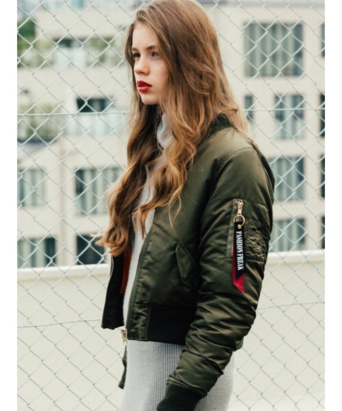 jouetie（ジュエティ）の「BASIC MA-1（ジャケット/アウター・レディース・オフホワイト/ブラック/ベージュ/カーキ）」の5枚目の写真