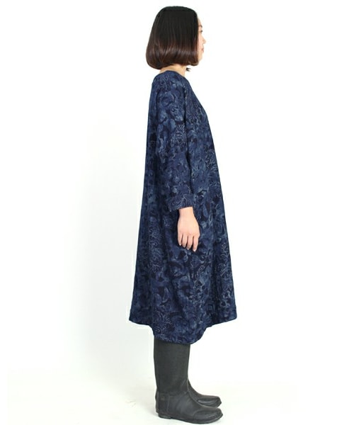 45R（フォーティファイブアール）の「インディゴ胡桃抜染プリント