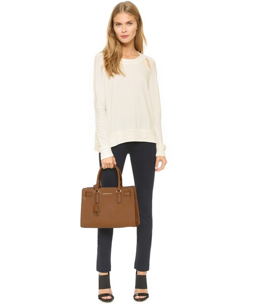 MICHAEL KORS(マイケルコース)の「MICHAEL Michael Kors Dillon Satchel(ショルダーバッグ・レディース・Black/Brown・One Size)」の4枚目の写真