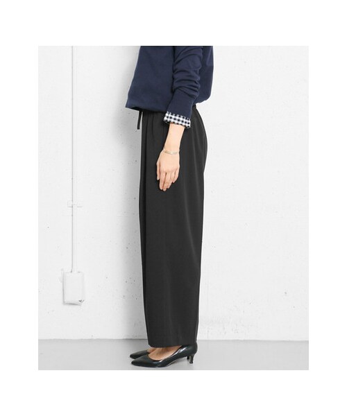 URBAN RESEARCH DOORS（アーバンリサーチドアーズ）の「ポリエステルイージーワイドパンツ（パンツ・レディース・NAVY/BLACK・36/38）」の9枚目の写真