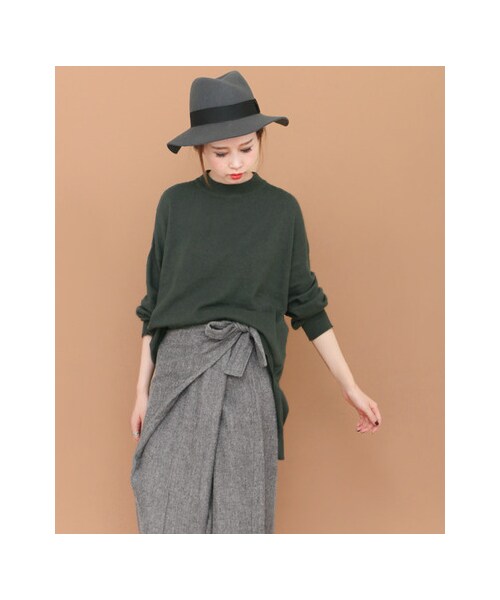 KBF(ケイビーエフ)の「クルーネックWIDEニット(トップス・レディース・T.GRAY/PURPLE/ASH GREEN/NAVY・one)」の6枚目の写真