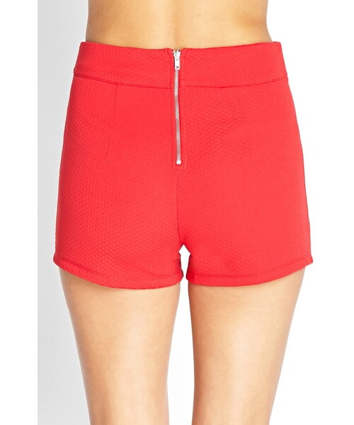 FOREVER 21（フォーエバー トゥエンティーワン）の「FOREVER 21 Textured Knit High-Waist Shorts（その他パンツ・レディース・Black/Red・Medium/Large）」の7枚目の写真