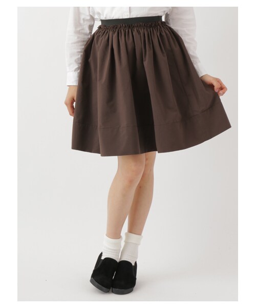 E hyphen world gallery（イーハイフンワールドギャラリー）の「・ひざ丈ギャザースカート（スカート・ブラック/レッド/ベージュ/ブラウン/カーキ/ネイビー・F）」の2枚目の写真