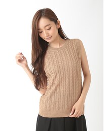 E hyphen world gallery | ・細ケーブル編ニットベスト(トップス)