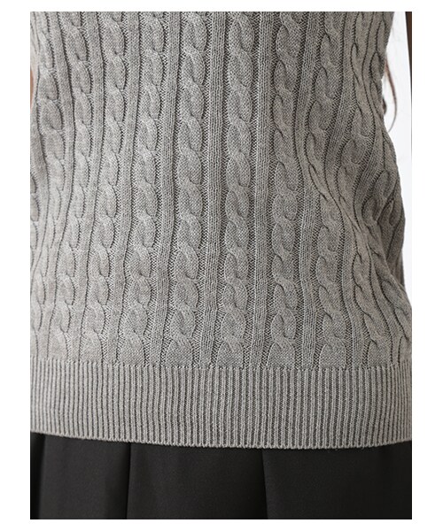 E hyphen world gallery（イーハイフンワールドギャラリー）の「・細ケーブル編ニットベスト（トップス・アイボリー/杢グレー/キャメル/ネイビー・F）」の10枚目の写真