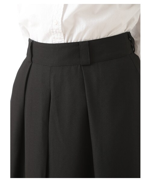 E hyphen world gallery（イーハイフンワールドギャラリー）の「・ジョーゼットタックミディアムパンツ（パンツ・ブラック/グレーベージュ/ネイビー・F）」の9枚目の写真