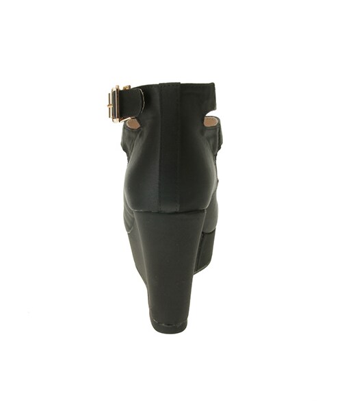 E hyphen world gallery Bon Bon（イーハイフンワールドギャラリーボンボン）の「Satin Ballerina Wedge Shoes（シューズ・オフホワイト/ブラック・S/M/L）」の5枚目の写真