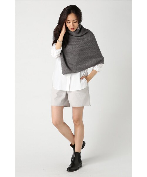 IENA（イエナ）の「AURALEE FOR IENA ウエストゴムショートパンツ（パンツ・レディース・グレー/グレーA・36/38）」の4枚目の写真