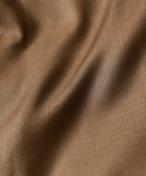 Soareak（ソアリーク）の「ライナーツキFURトレンチコート（トレンチコート・レディース・グレー/ベージュ・SMALL/MEDIUM）」の14枚目の写真