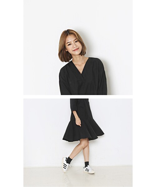 Aco Design（アコデザイン）の「ワンピース 長袖 Vネック/フレアーワンピース コットン（ワンピース・レディース・ブラック・肩幅：58　バスト：101　裾幅：104　総丈：92　袖幅：17　袖丈：31）」の3枚目の写真