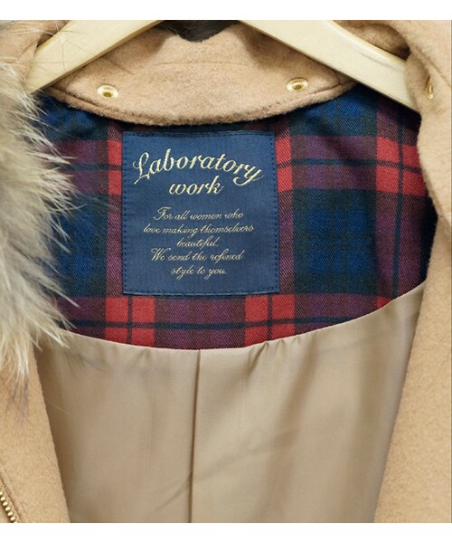 laboratory work（ラボラトリーワーク）の「【POINT×10】【laboratory work】ウーリーメルトンファー付きショートコート（ジャケット/アウター・レディース・チャコールグレー/ブラック/キャメル・M）」の7枚目の写真