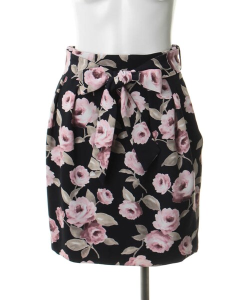 31 Sons de mode（トランテアン　ソン　ドゥ　モード）の「花柄コクーンスカート（スカート・レディース・オフホワイト/グレー/ネイビー・36/38）」の3枚目の写真