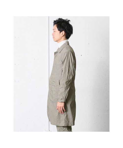 URBAN RESEARCH DOORS（アーバンリサーチドアーズ）の「製品染めステンカラーコート（ジャケット/アウター・メンズ・DARK GREY/BEIGE・38/40）」の6枚目の写真