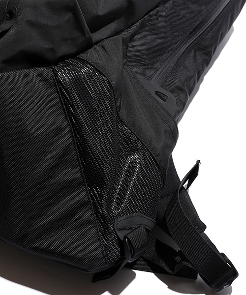 ARC'TERYX（アークテリクス）の「ARRO 22（バッグ・メンズ・ブラック・ONE SIZE）」の7枚目の写真
