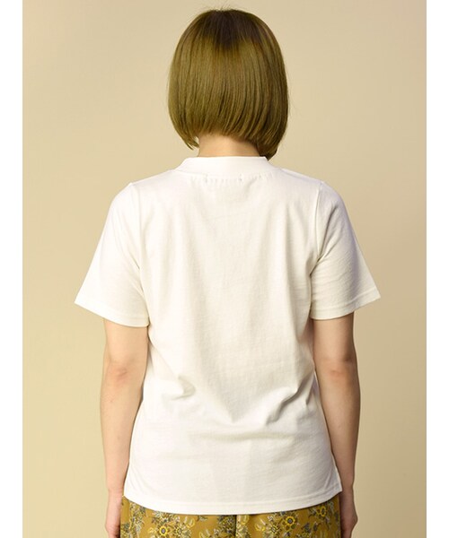 w closet（ダブルクローゼット）の「ハイネックポケ付きTシャツ（トップス・レディース・オフホワイト/キャメル/ブラウン/ブラック・FREE）」の7枚目の写真