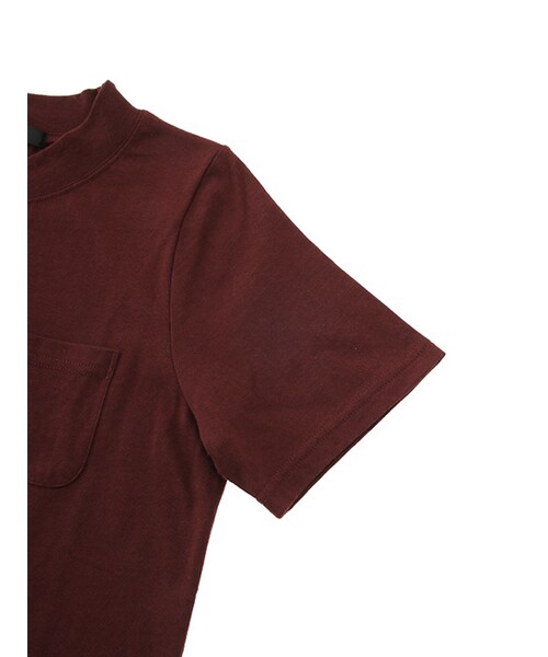w closet（ダブルクローゼット）の「ハイネックポケ付きTシャツ（トップス・レディース・オフホワイト/キャメル/ブラウン/ブラック・FREE）」の10枚目の写真