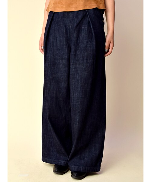 w closet（ダブルクローゼット）の「脇ボタンワイドタックパンツ（パンツ・レディース・ブルー/ネイビー・FREE）」の3枚目の写真
