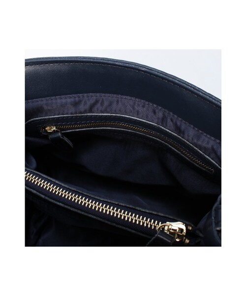 JOURNAL STANDARD relume(ジャーナルスタンダード レリューム)の「RELUMEレザーショルダーバッグ(バッグ・レディース・ブラック/ホワイト/ネイビー・フリー)」の16枚目の写真