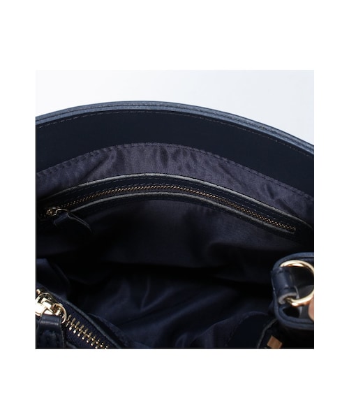 JOURNAL STANDARD relume(ジャーナルスタンダード レリューム)の「RELUMEレザーショルダーバッグ(バッグ・レディース・ブラック/ホワイト/ネイビー・フリー)」の15枚目の写真