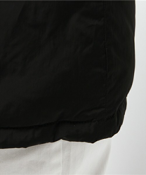 WOOLRICH(ウールリッチ)の「WOOLRICH ラグジュアリーアークティックパーカ/LUXURY ARCTIC PARKA FOX(ダウンジャケット/コート・レディース・ブラック/ネイビー・SMALL/MEDIUM)」の17枚目の写真