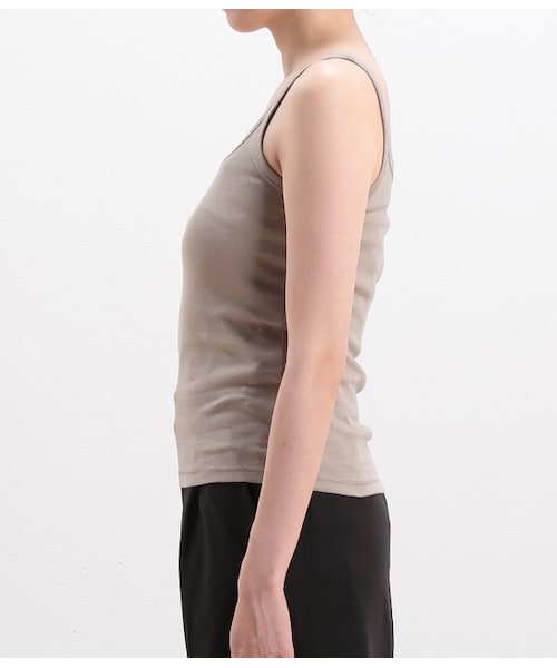 LE JUN（ルジュン）の「フライスタンクトップ（トップス・レディース・ブラック/グレー/オフホワイト/ベージュ・F）」の8枚目の写真