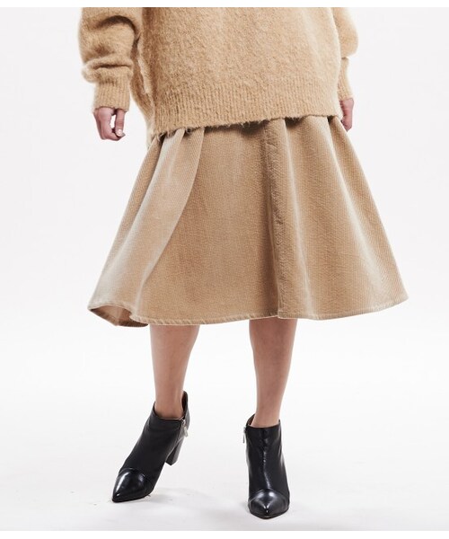 LE JUN（ルジュン）の「コーデュロイフレアースカート（スカート・レディース・オフホワイト/ベージュ・S/M）」の4枚目の写真