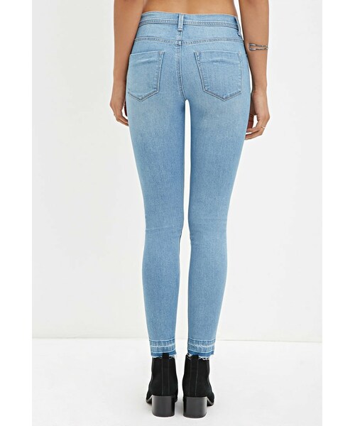 FOREVER 21(フォーエバー トゥエンティーワン)の「ローライズスキニージーンズ(その他・レディース・DARK DENIM/MEDIUM DENIM/LIGHT DENIM・24/25/26/27/28)」の11枚目の写真