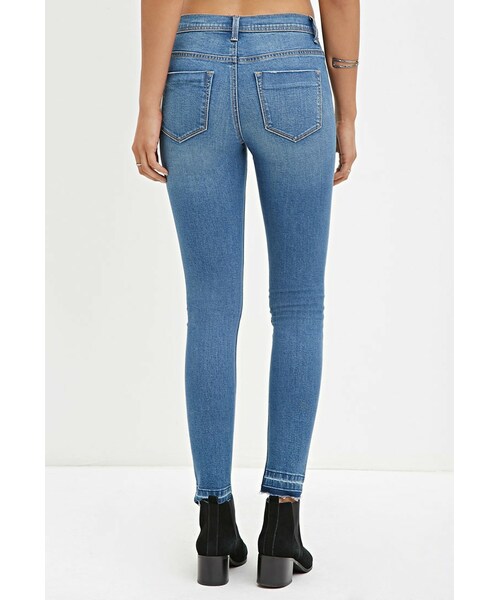 FOREVER 21(フォーエバー トゥエンティーワン)の「ローライズスキニージーンズ(その他・レディース・DARK DENIM/MEDIUM DENIM/LIGHT DENIM・24/25/26/27/28)」の7枚目の写真