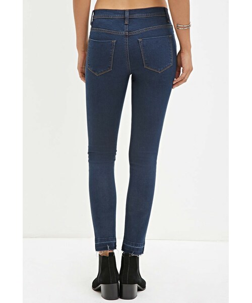 FOREVER 21(フォーエバー トゥエンティーワン)の「ローライズスキニージーンズ(その他・レディース・DARK DENIM/MEDIUM DENIM/LIGHT DENIM・24/25/26/27/28)」の3枚目の写真