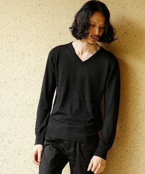 wjk 1 mile(ダブルジェイケイワンマイル)の「wjk/ダヴルジェイケイ/アンゴラ混 Vネックニット(ニット/セーター・メンズ・ブラック/グレー/ネイビー/バーガンディー・MEDIUM/SMALL/LARGE)」の2枚目の写真
