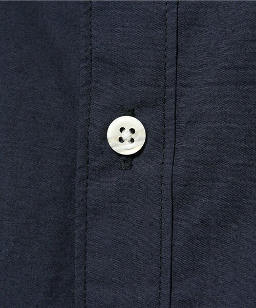 FREDY&GLOSTER（フレディアンドグロスター）の「マオカラーロングシャツ（シャツ/ブラウス・メンズ・カーキ/ネイビー・MEDIUM/LARGE）」の10枚目の写真