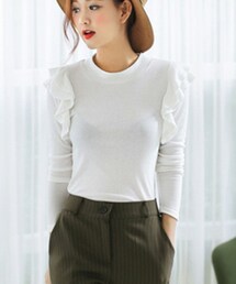 DHOLIC | ベルフリルショルダーラウンドネックトップス(Tシャツ/カットソー)